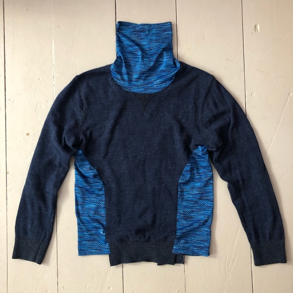 COMBINATION TURTLENECK SWEATERSHIRT - Picture 1 of 2